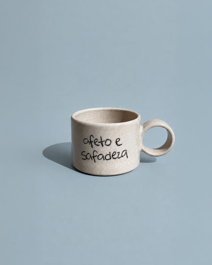 Xícara 'afeto e safadeza'